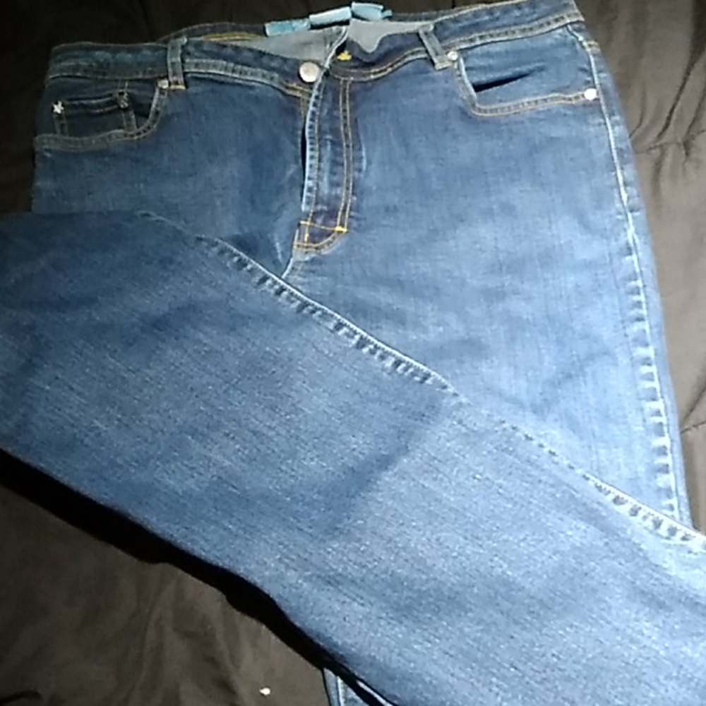 Azzure jean